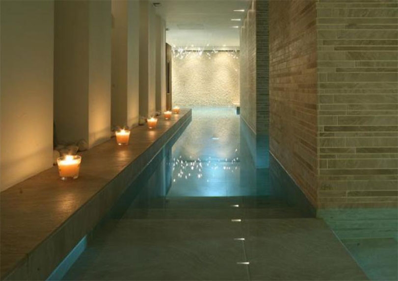 Le Rose Suite Hotel (Hotel)