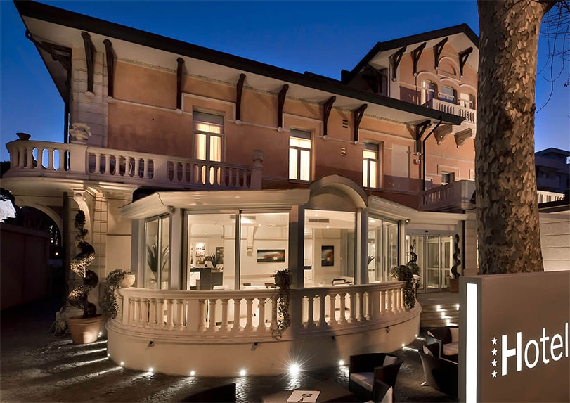 Hotel Regina Elena 57 (Hotel)