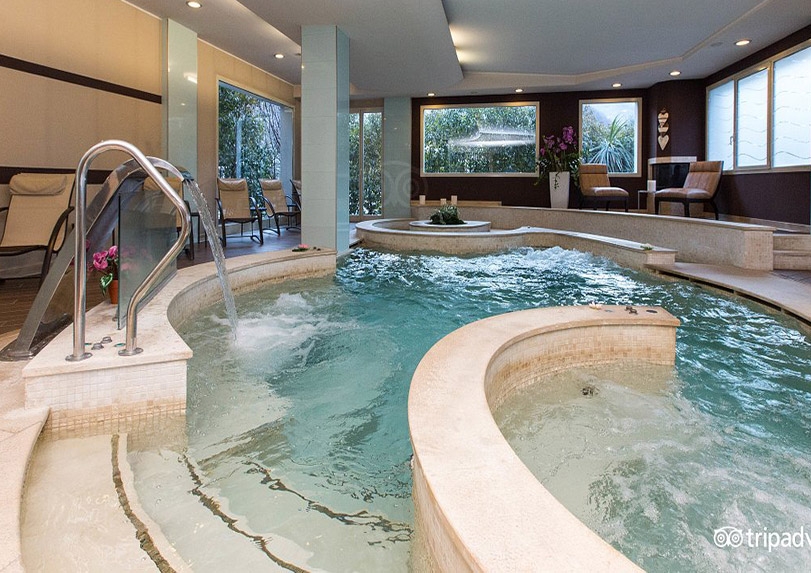 Rizzi Aquacharme (Spa)