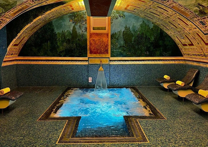 Byblos Art Hotel (Hotel)